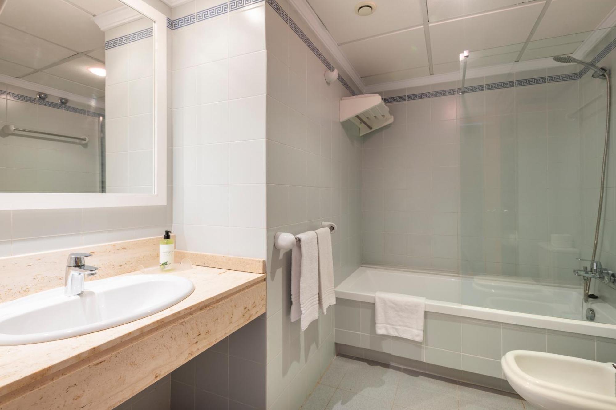 Aparthotel Inturotel Azul Garden 3*